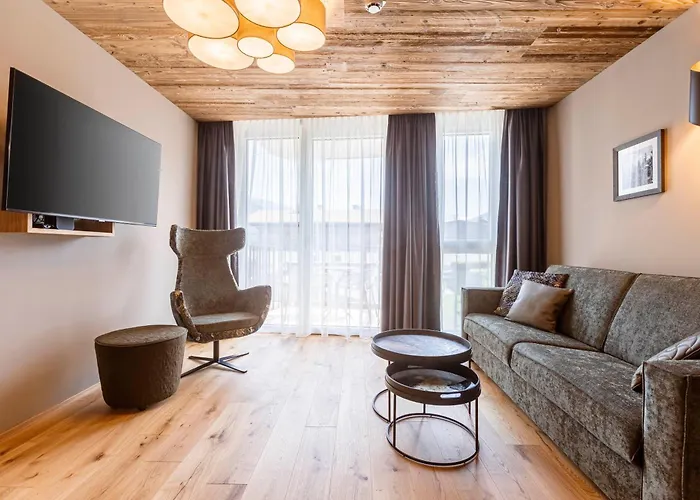 Zillertal Suites Fuegen By Alps Resorts